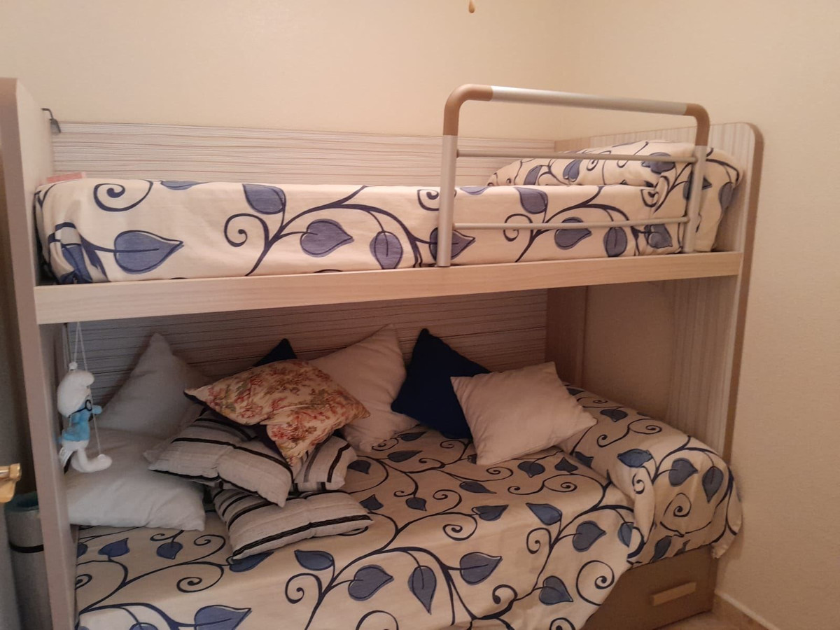 For sale - 4 Bedroom 3 Bathroom Apartment - Middle Floor Apartment in San Pedro del Pinatar - Lo Pagan  - Murcia