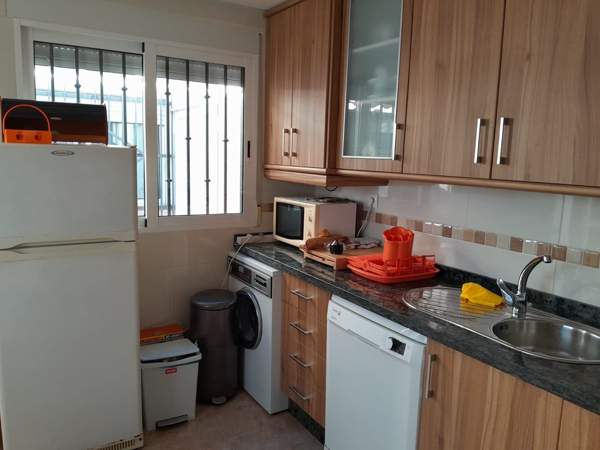 For sale - 4 Bedroom 3 Bathroom Apartment - Middle Floor Apartment in San Pedro del Pinatar - Lo Pagan  - Murcia