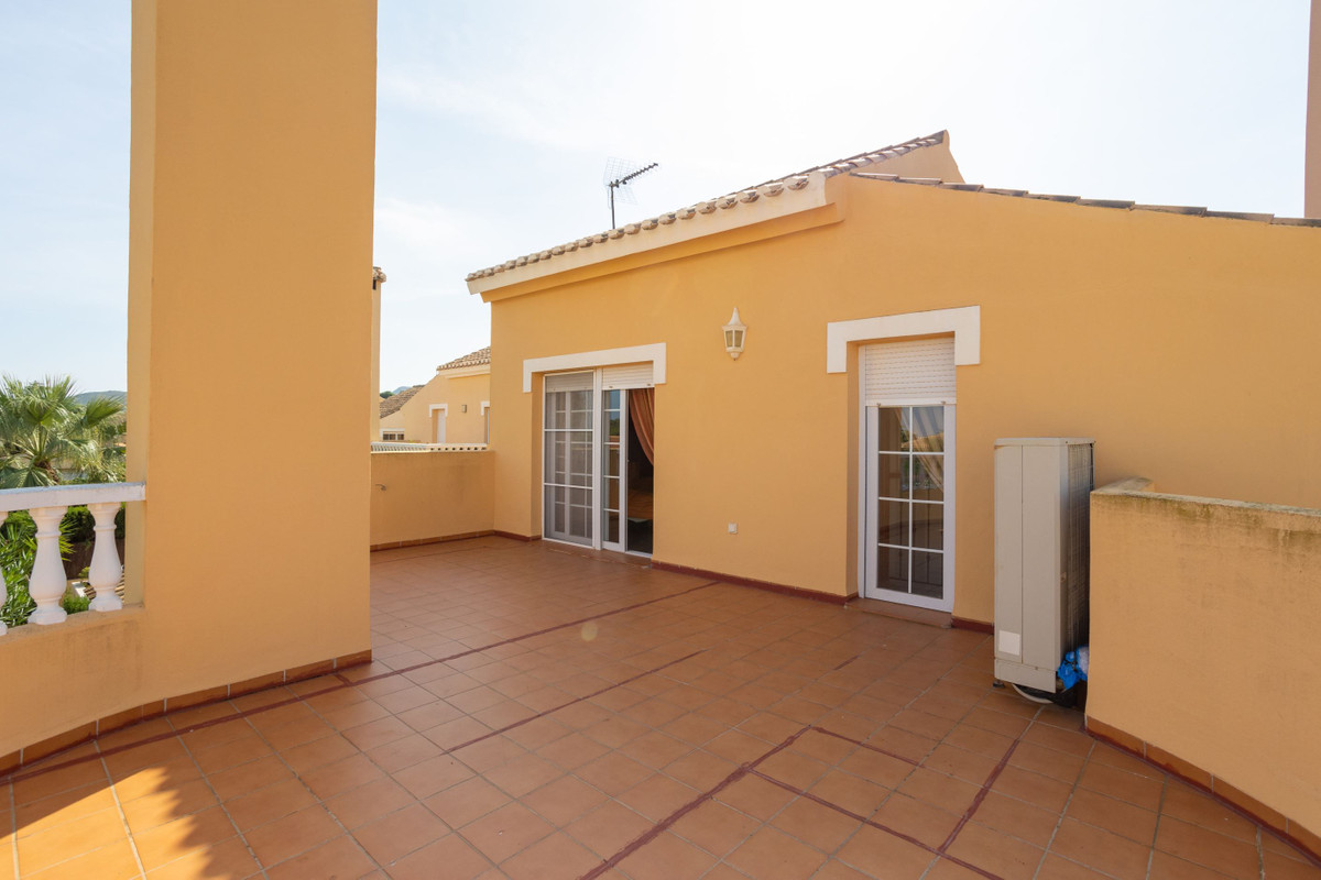 For sale - 3 Bedroom 2 Bathroom House - Detached Villa in Cartagena - Playa Honda  - Murcia