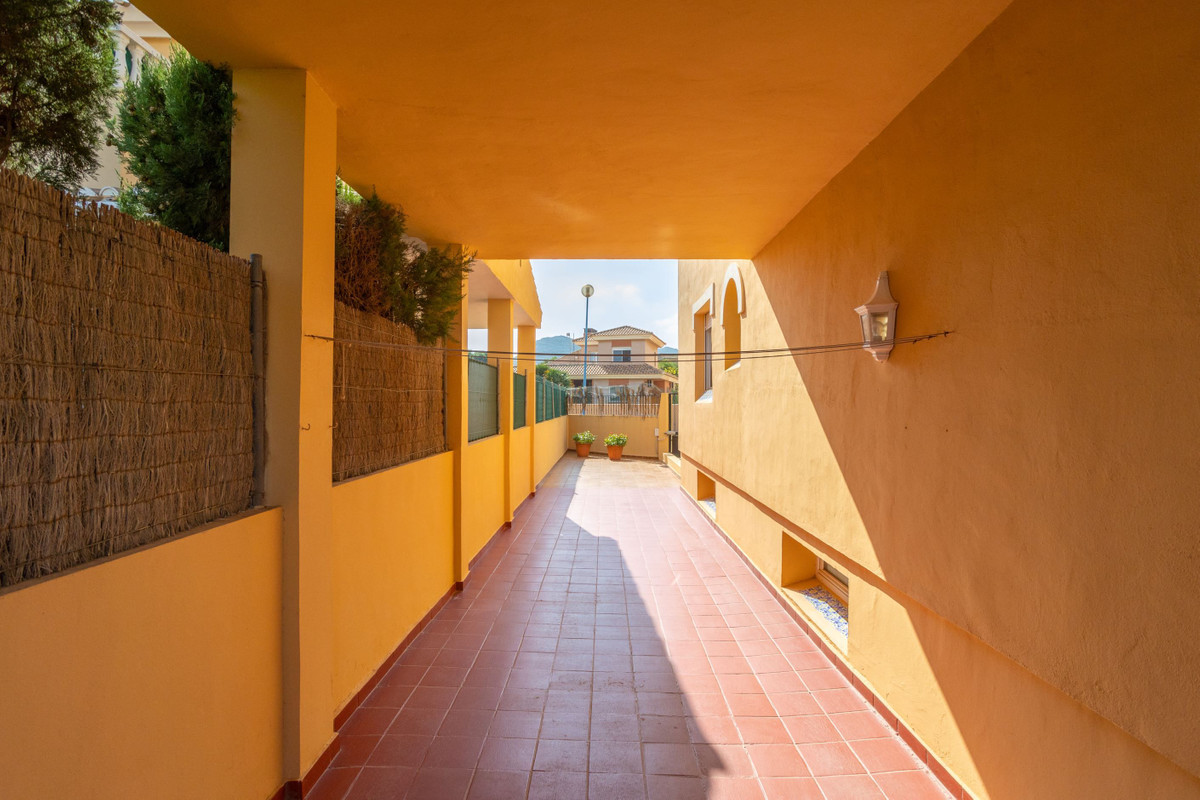 For sale - 3 Bedroom 2 Bathroom House - Detached Villa in Cartagena - Playa Honda  - Murcia