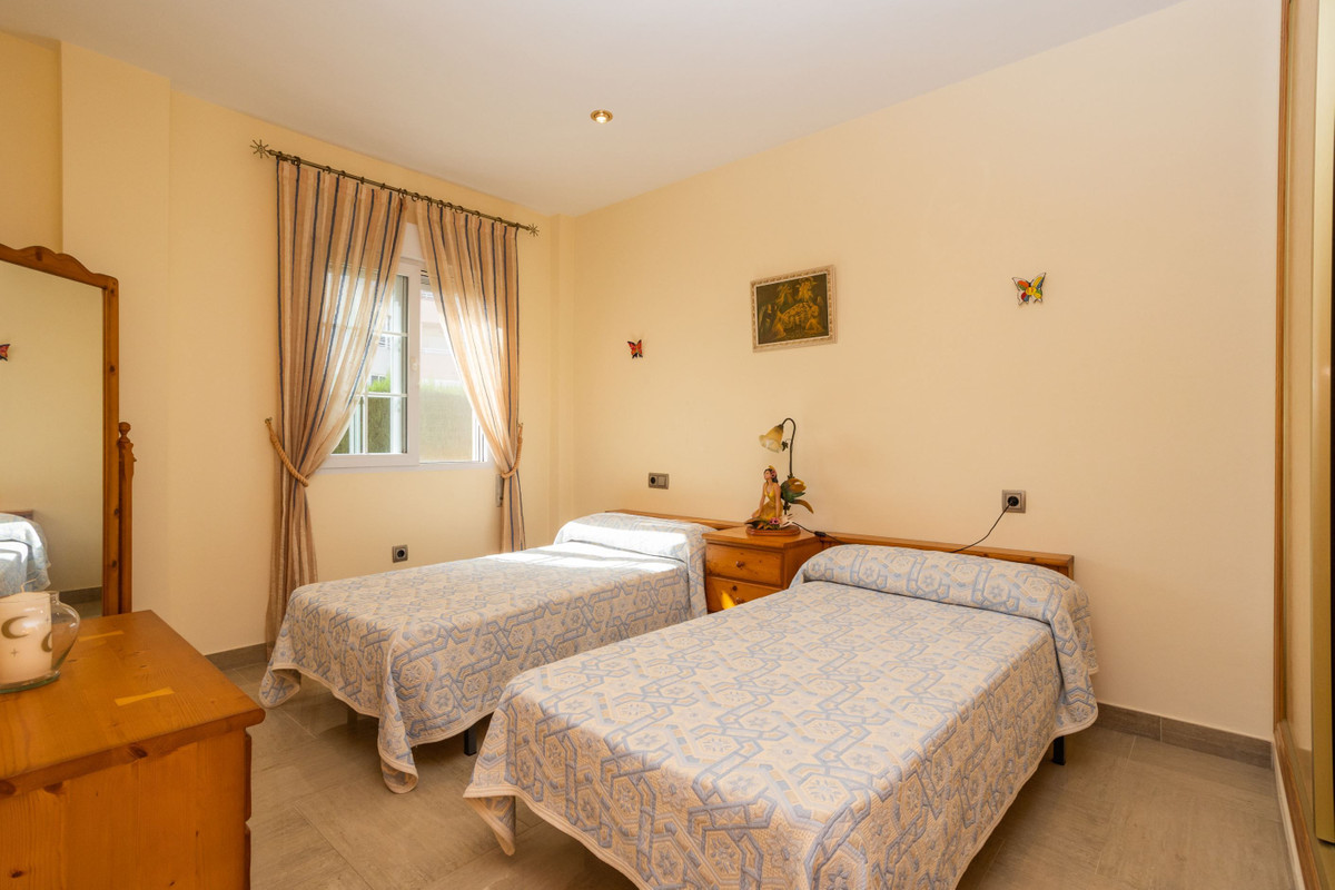 For sale - 3 Bedroom 2 Bathroom House - Detached Villa in Cartagena - Playa Honda  - Murcia