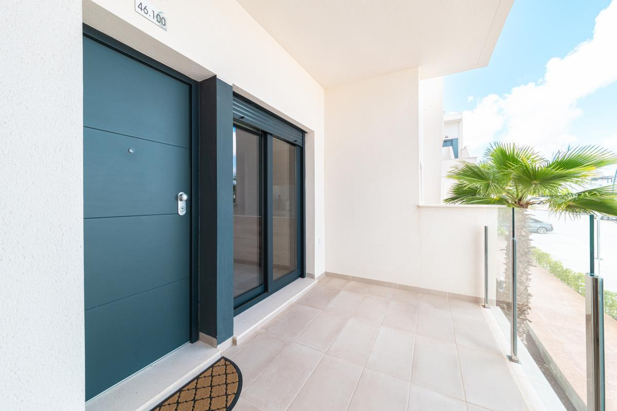 For sale - 3 Bedroom 2 Bathroom Apartment - Middle Floor Apartment in Pilar de la Horadada - Pilar de la Horadada Centro  - Alicante