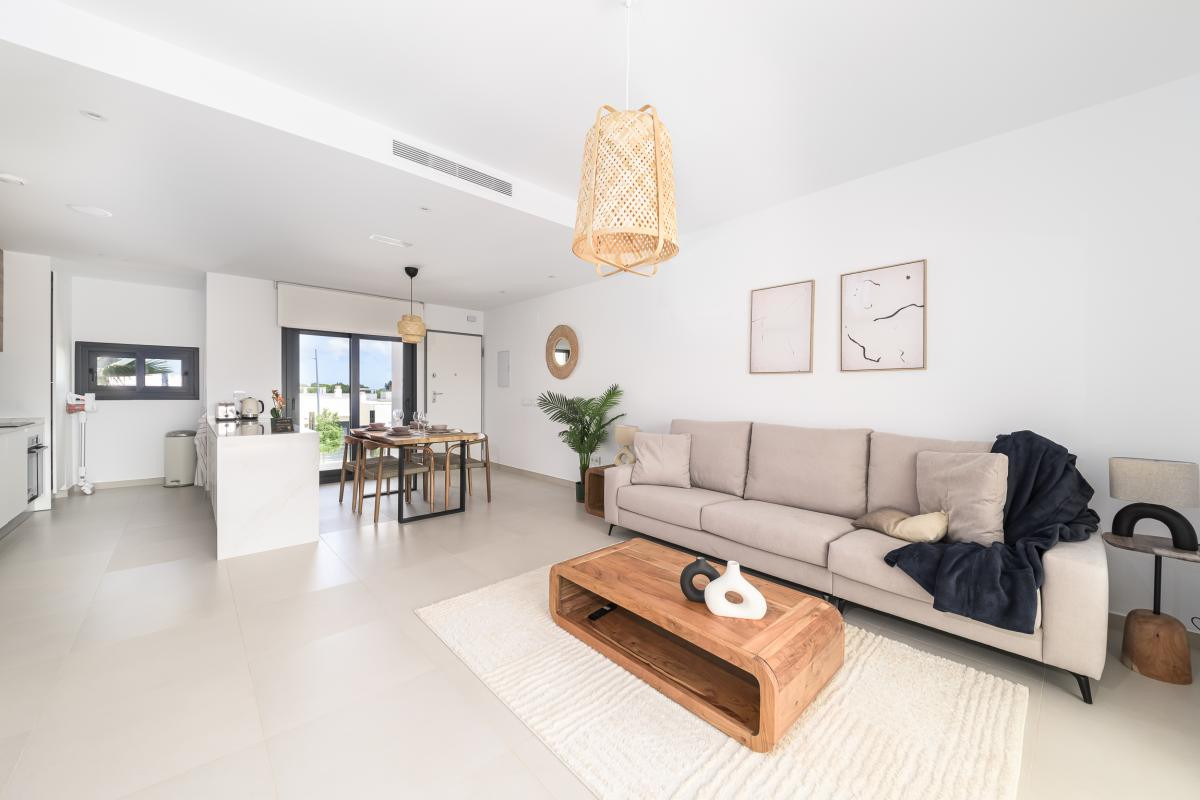 For sale - 3 Bedroom 2 Bathroom Apartment - Middle Floor Apartment in Pilar de la Horadada - Pilar de la Horadada Centro  - Alicante