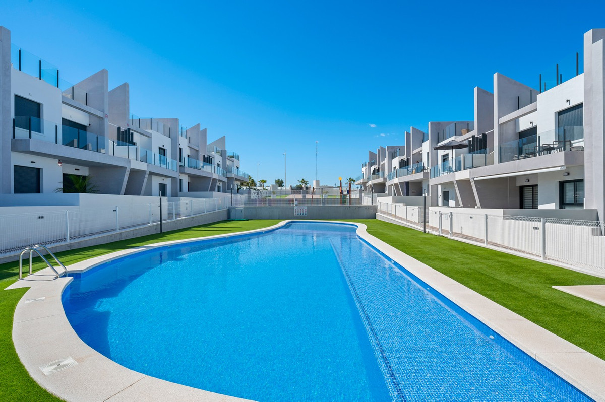 For sale - 2 Bedroom 2 Bathroom Apartment - Penthouse in San Miguel de Salinas - San Miguel  - Alicante