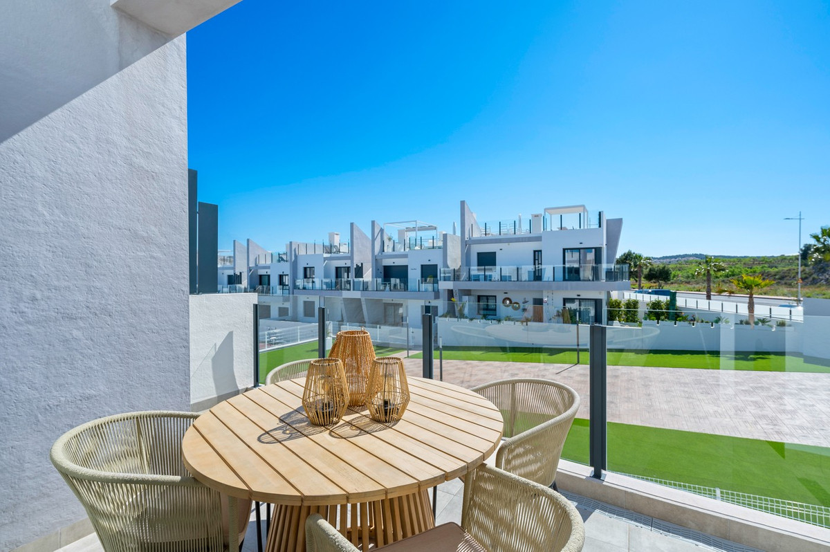 For sale - 2 Bedroom 2 Bathroom Apartment - Penthouse in San Miguel de Salinas - San Miguel  - Alicante