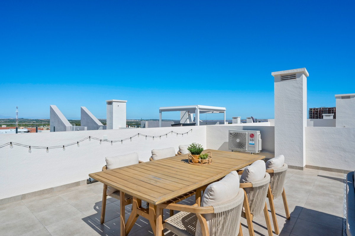 For sale - 2 Bedroom 2 Bathroom Apartment - Penthouse in San Miguel de Salinas - San Miguel  - Alicante