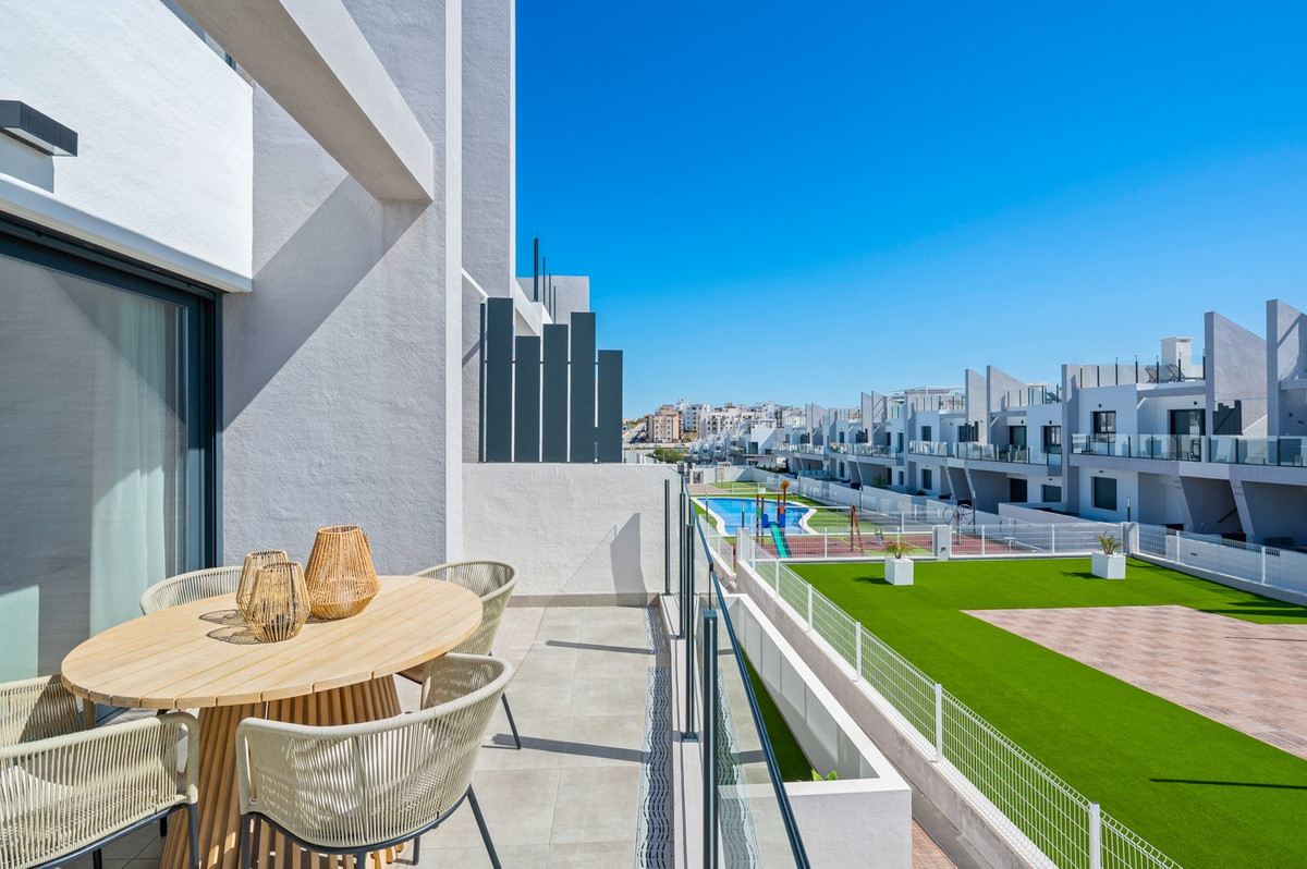 For sale - 2 Bedroom 2 Bathroom Apartment - Penthouse in San Miguel de Salinas - San Miguel  - Alicante