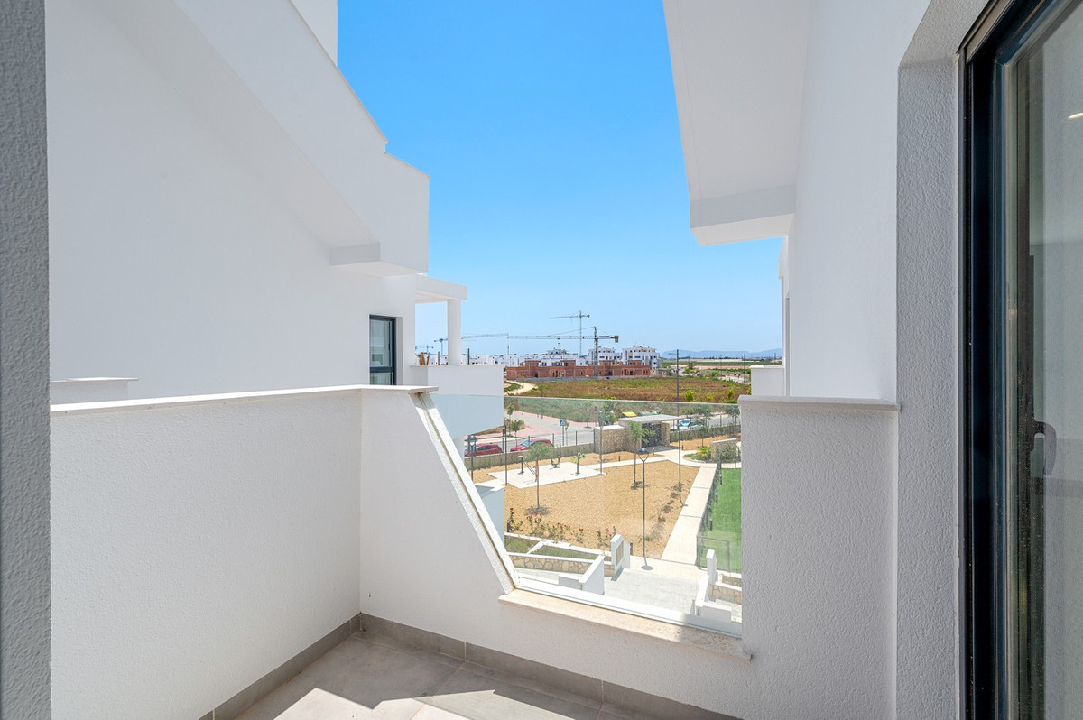 For sale - 2 Bedroom 2 Bathroom Apartment - Middle Floor Apartment in Torre-Pacheco - Santa Rosalia Lake and Life Resort  - Murcia