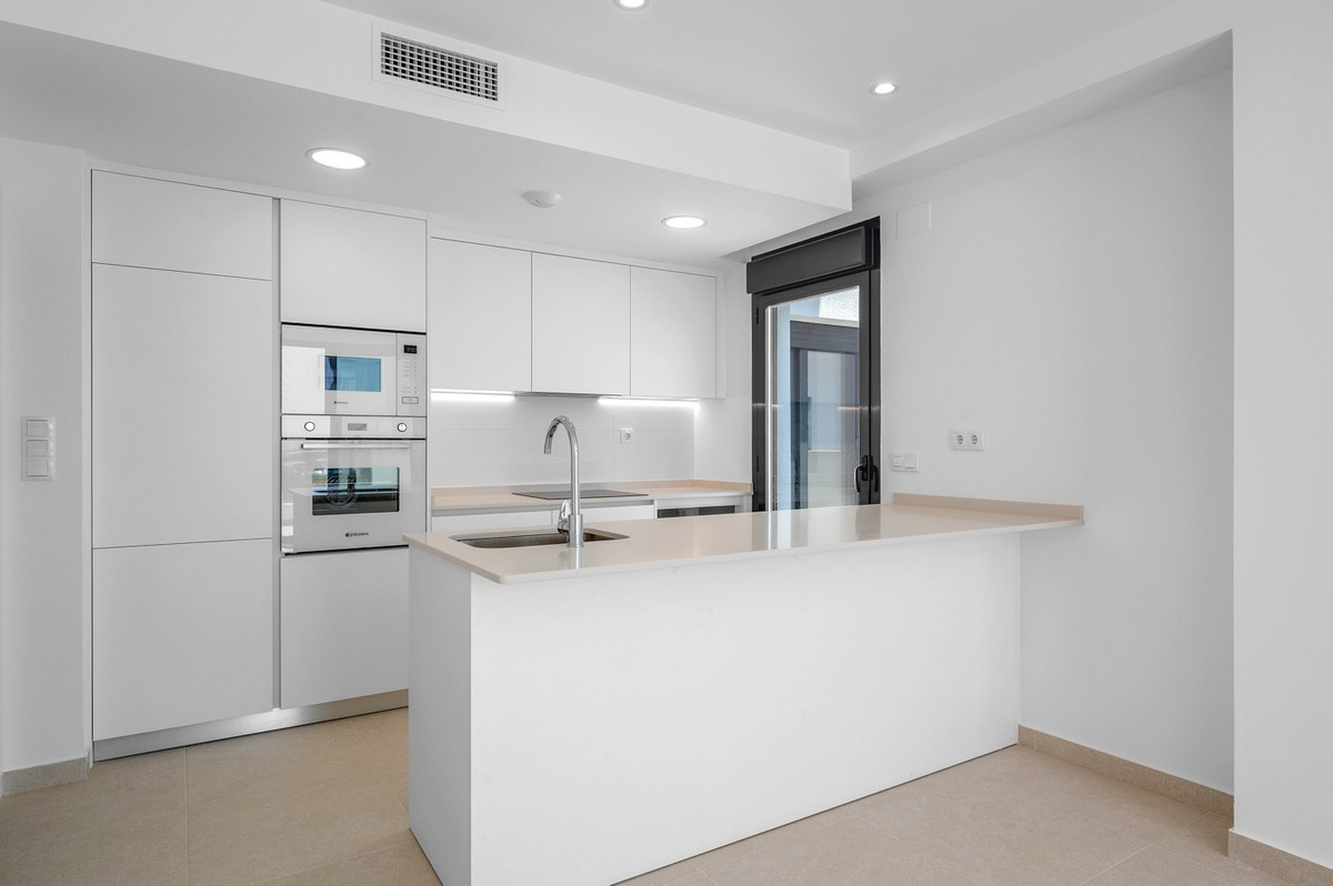 For sale - 2 Bedroom 2 Bathroom Apartment - Middle Floor Apartment in Torre-Pacheco - Santa Rosalia Lake and Life Resort  - Murcia