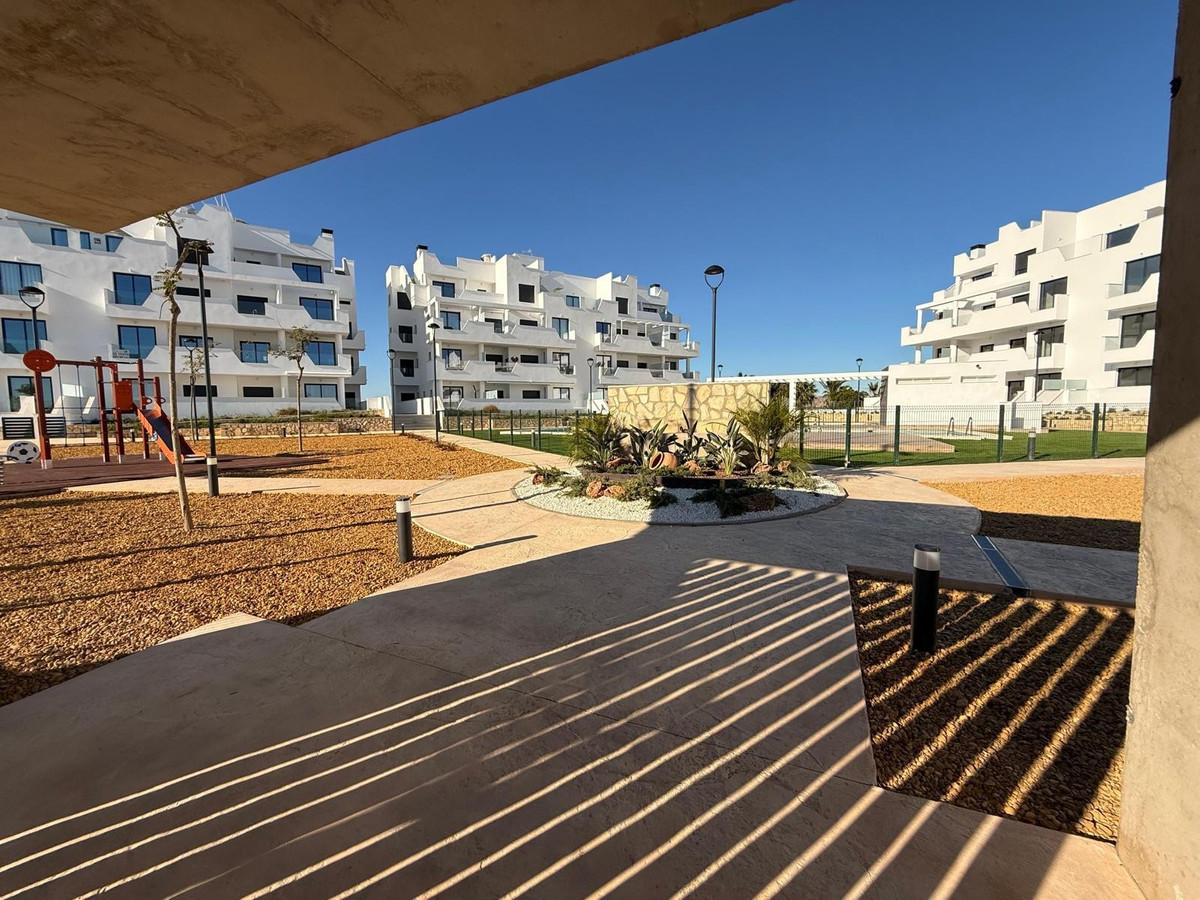 For sale - 2 Bedroom 2 Bathroom Apartment - Ground Floor Apartment in Torre-Pacheco - Santa Rosalia Lake and Life Resort  - Murcia