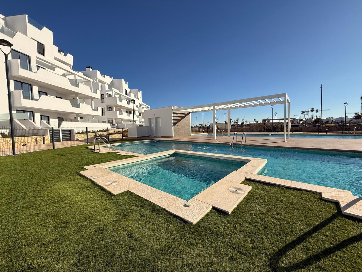 For sale - 2 Bedroom 2 Bathroom Apartment - Ground Floor Apartment in Torre-Pacheco - Santa Rosalia Lake and Life Resort  - Murcia