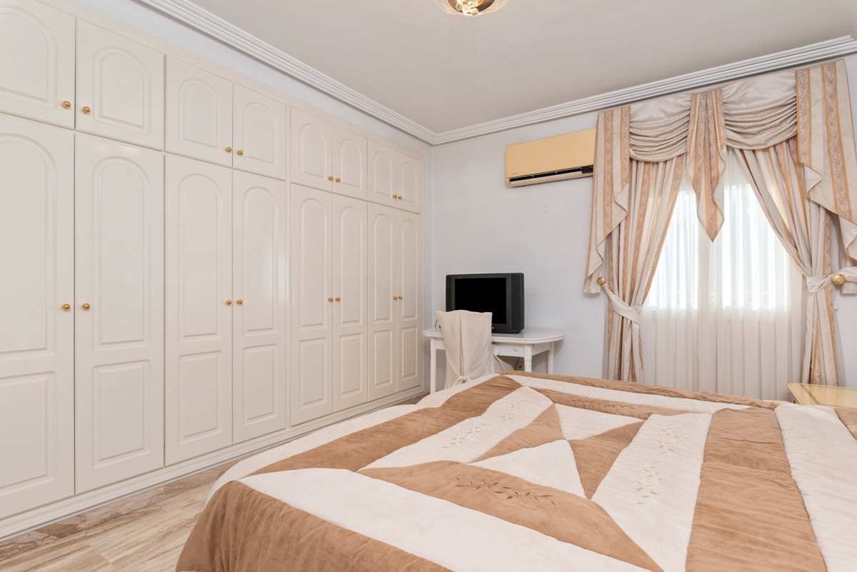 For sale - 5 Bedroom 3 Bathroom House - Townhouse in Rojales - Dona Pepa  - Alicante