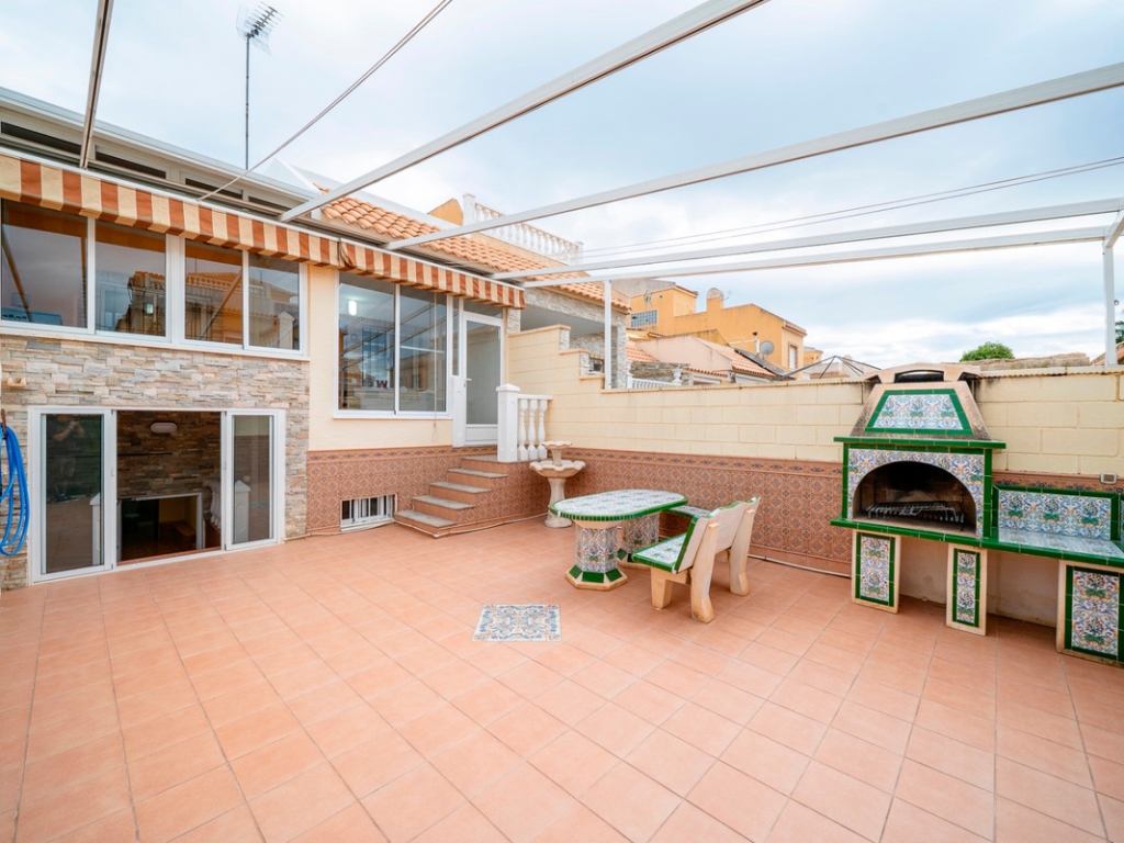 2 Bedroom 2 Bathroom House - Townhouse in Rojales