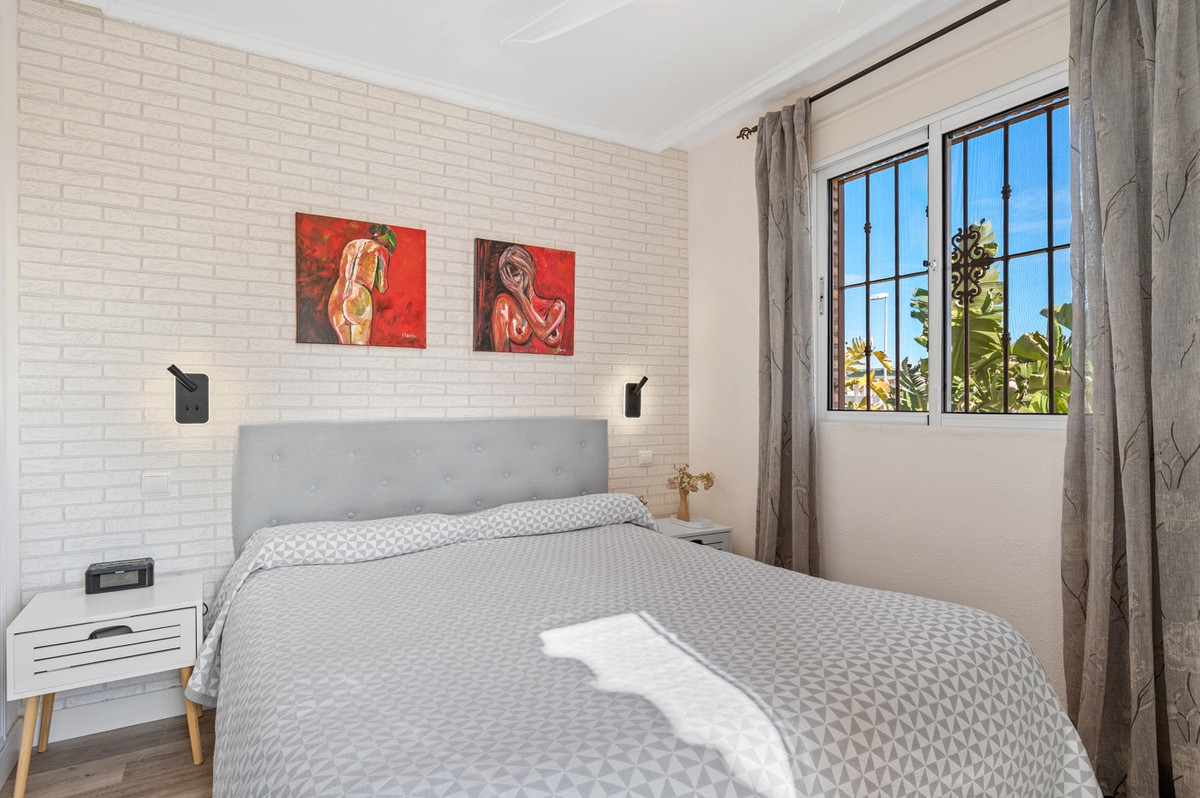 For sale - 5 Bedroom 3 Bathroom Apartment - Duplex in Rojales - Ciudad Quesada  - Alicante