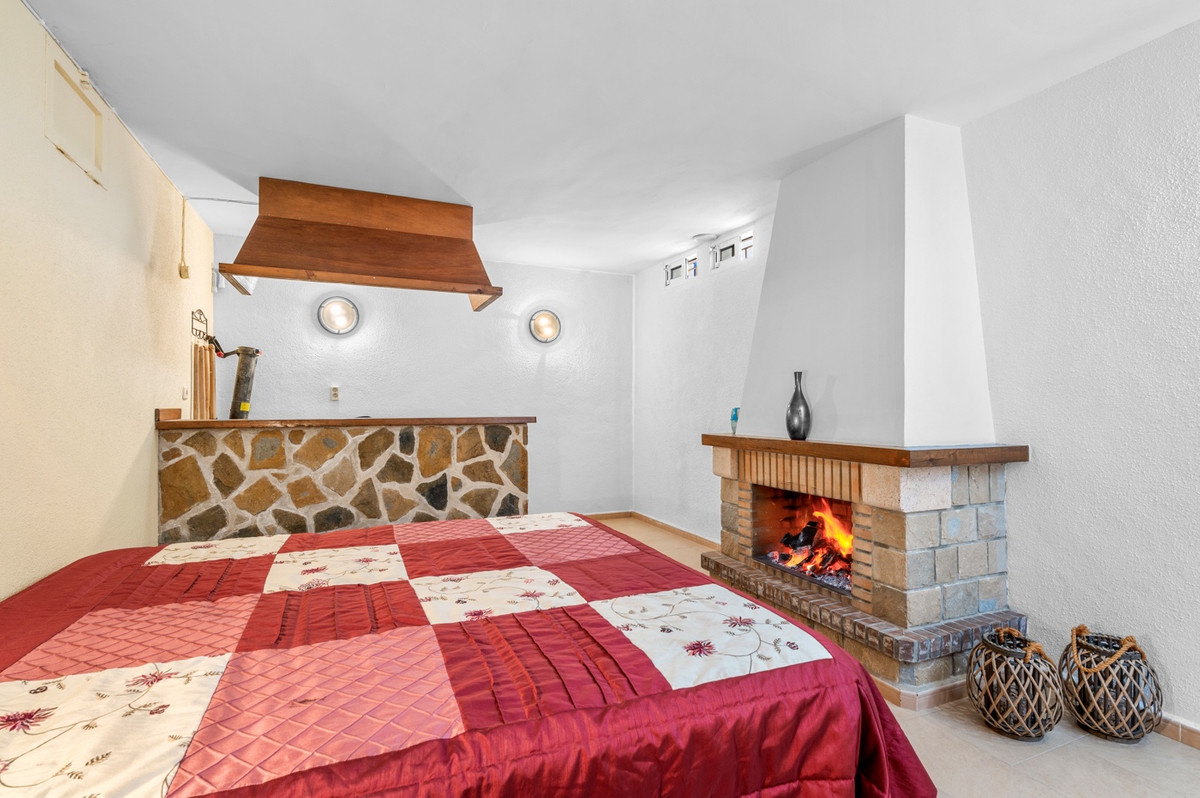 For sale - 3 Bedroom 2 Bathroom Detached Villa in Ciudad Quesada -  - Alicante
