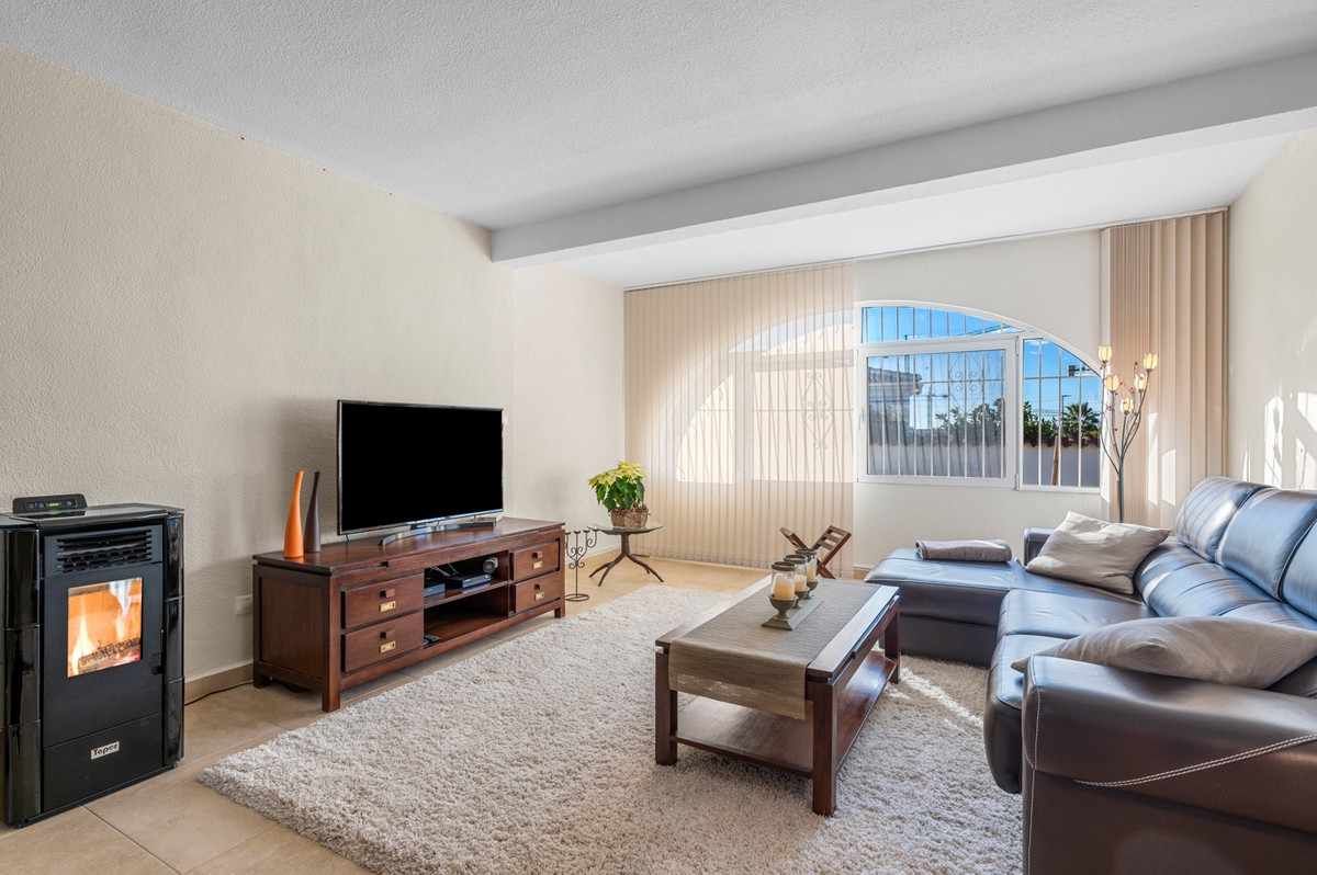 For sale - 3 Bedroom 2 Bathroom Detached Villa in Ciudad Quesada -  - Alicante