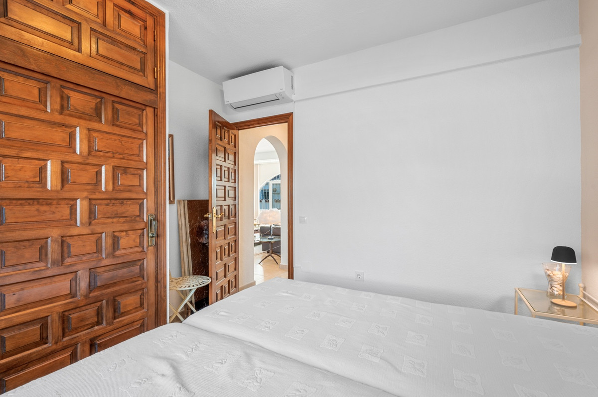 For sale - 3 Bedroom 2 Bathroom Detached Villa in Ciudad Quesada -  - Alicante