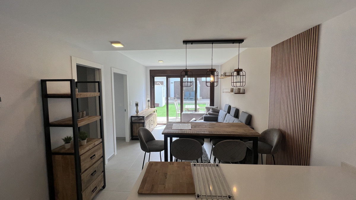 For sale - 2 Bedroom 2 Bathroom Apartment - Ground Floor Apartment in San Pedro del Pinatar - Lo Pagan  - Murcia