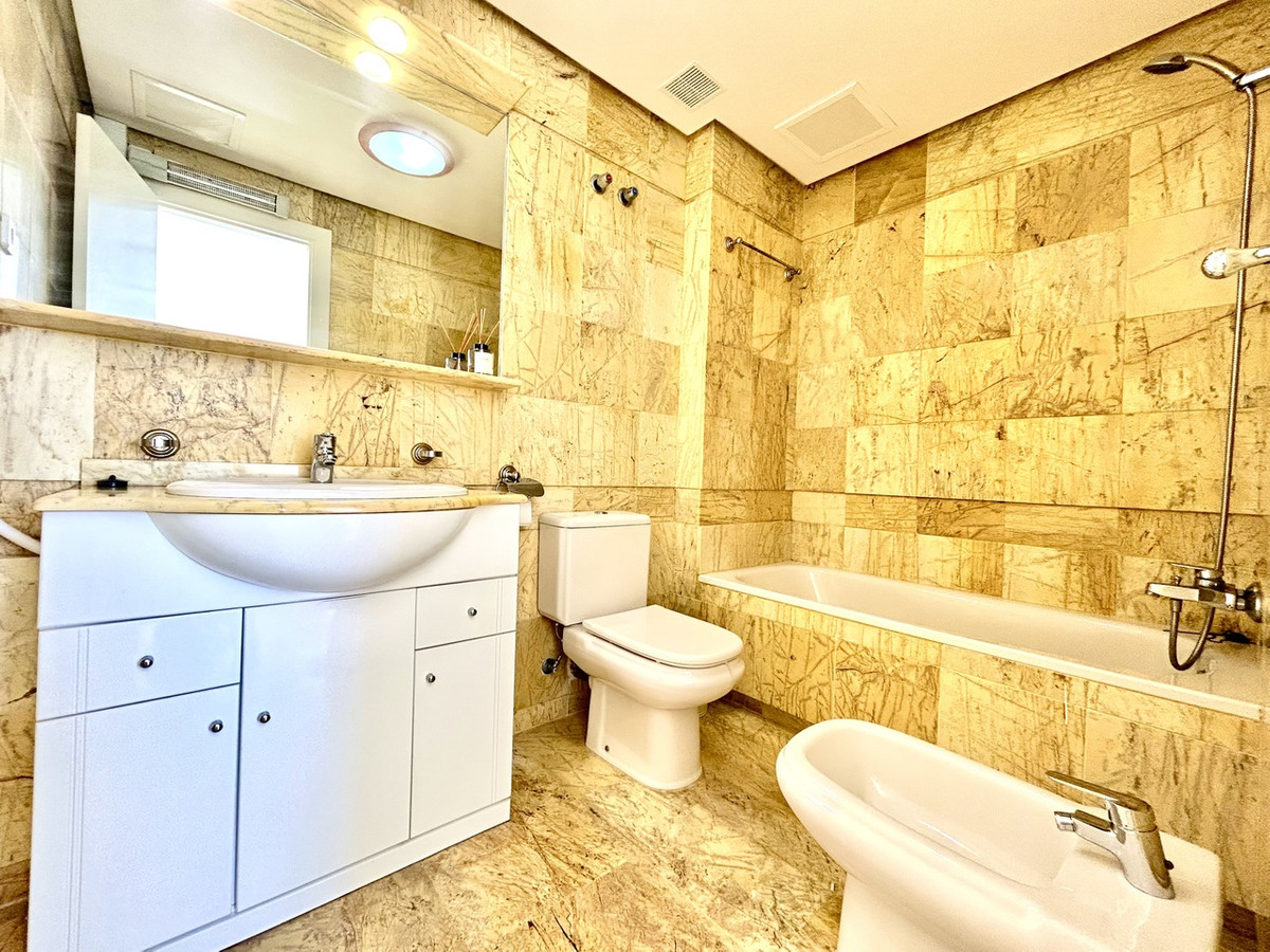 For sale - 3 Bedroom 3 Bathroom House - Townhouse in Orihuela - Cabo Roig  - Alicante