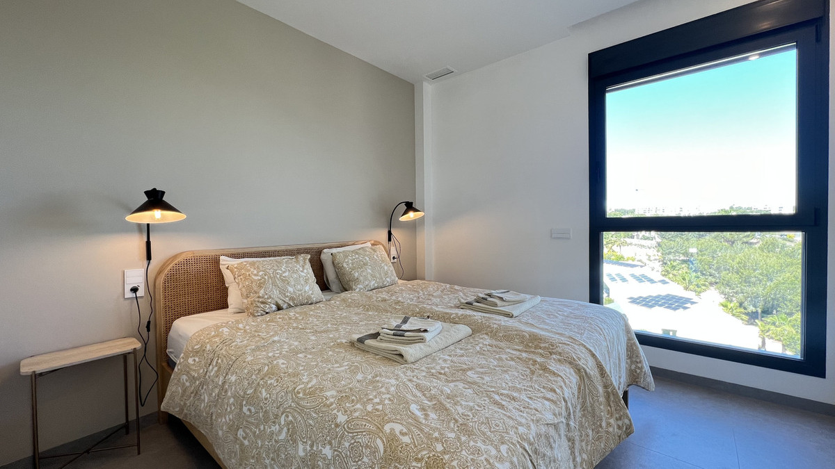 For sale - 2 Bedroom 2 Bathroom Apartment - Middle Floor Apartment in Orihuela - Las Colinas Golf  - Alicante