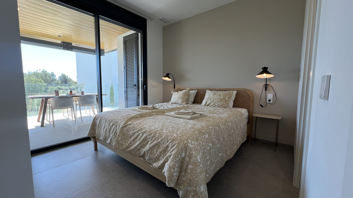 For sale - 2 Bedroom 2 Bathroom Apartment - Middle Floor Apartment in Orihuela - Las Colinas Golf  - Alicante