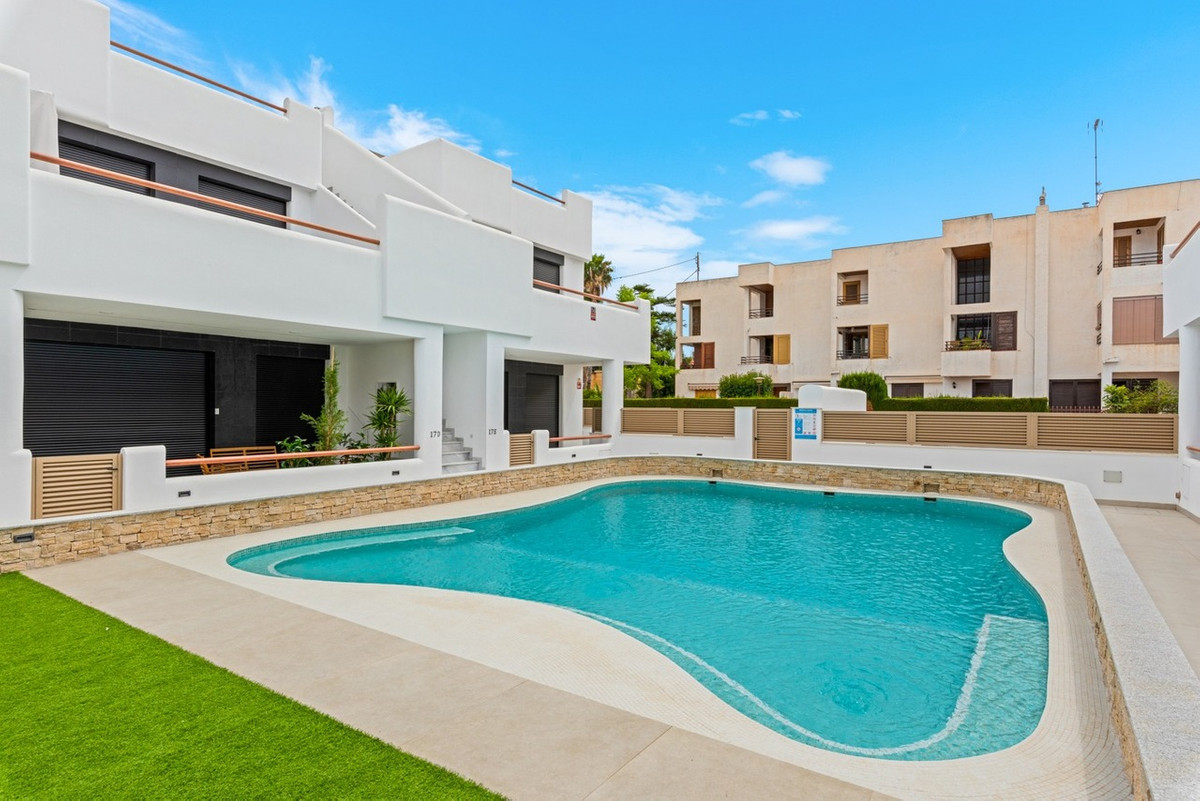 For sale - 2 Bedroom 2 Bathroom Apartment - Middle Floor Apartment in San Javier - San Javier Centro  - Murcia