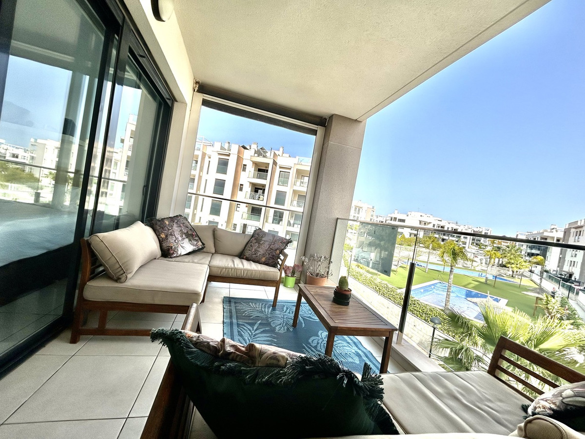 For sale - 2 Bedroom 2 Bathroom Apartment - Middle Floor Apartment in Orihuela - Villamartin  - Alicante