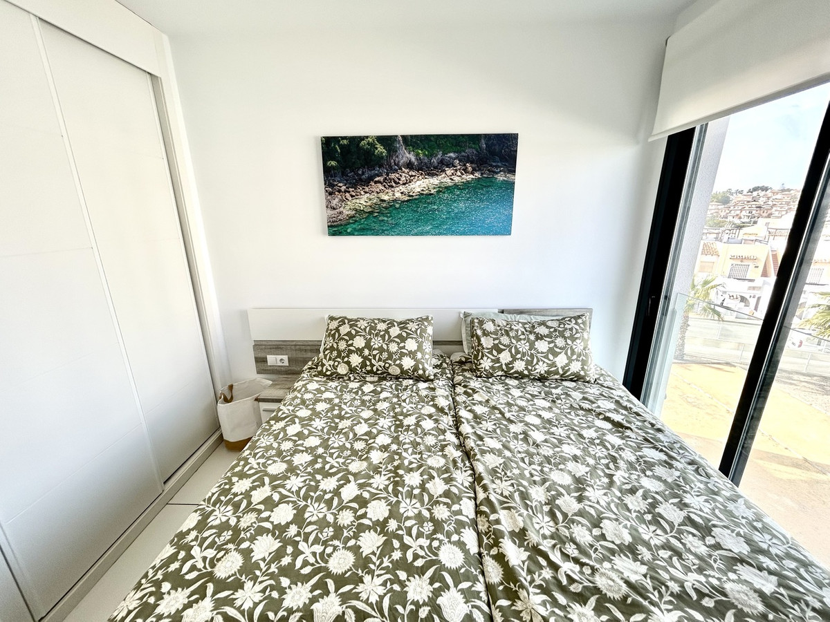 For sale - 2 Bedroom 2 Bathroom Apartment - Middle Floor Apartment in Orihuela - Villamartin  - Alicante