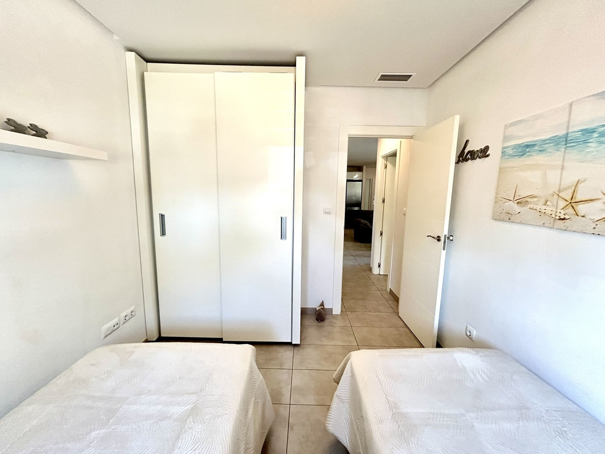 For sale - 2 Bedroom 2 Bathroom Apartment - Ground Floor Apartment in Orihuela - Los Dolses  - Alicante