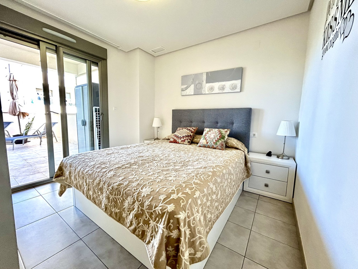 For sale - 2 Bedroom 2 Bathroom Apartment - Ground Floor Apartment in Orihuela - Los Dolses  - Alicante
