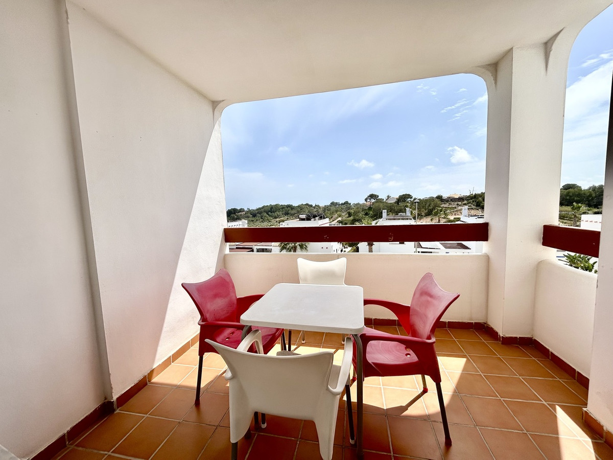 For sale - 2 Bedroom 2 Bathroom Apartment in Villamartin  - Villamartin  - Alicante