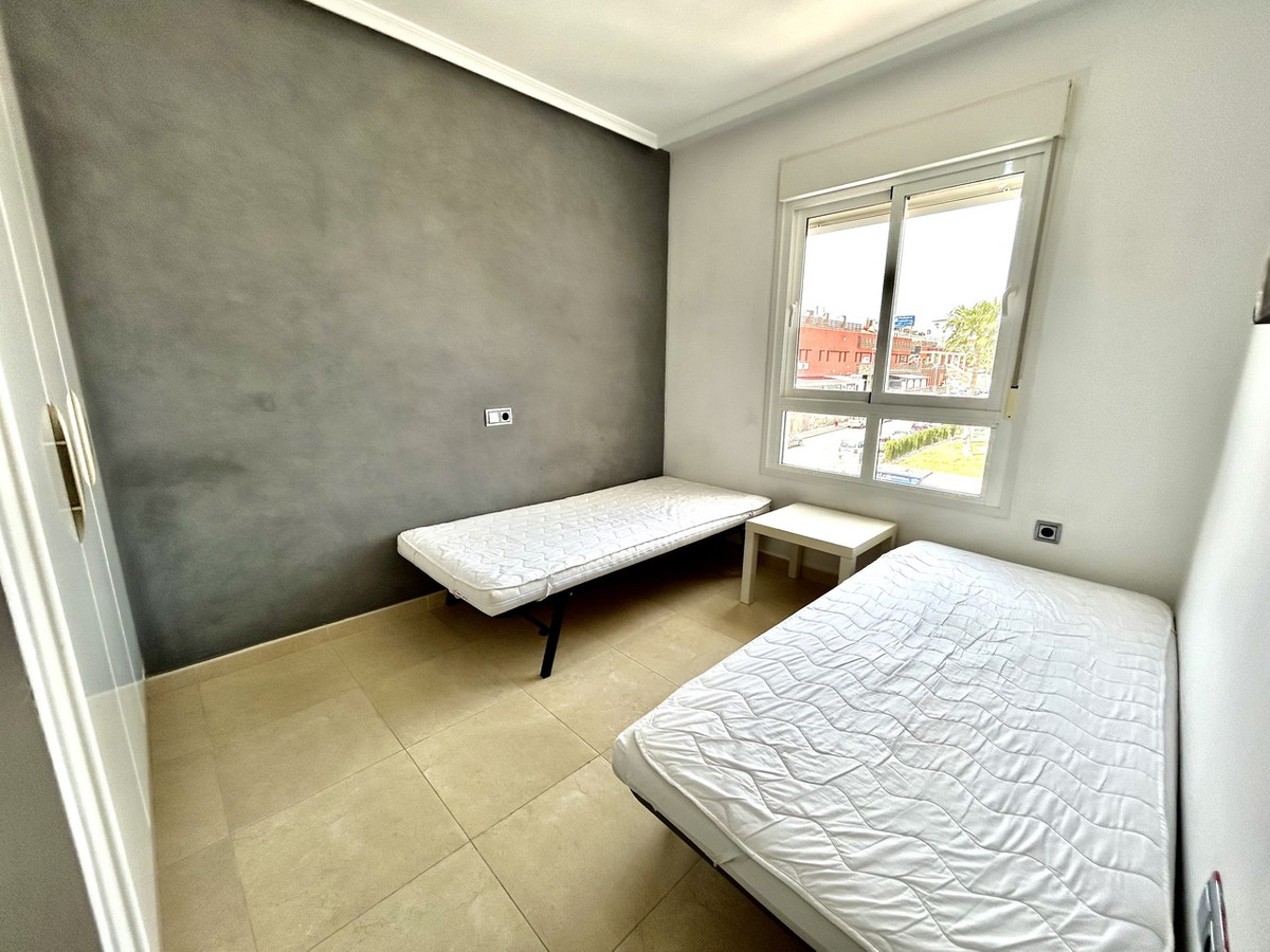 For sale - 2 Bedroom 2 Bathroom Apartment in Villamartin  - Villamartin  - Alicante