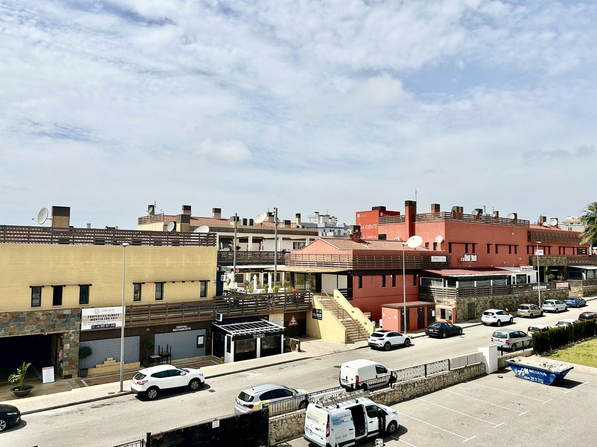 For sale - 2 Bedroom 2 Bathroom Apartment in Villamartin  - Villamartin  - Alicante
