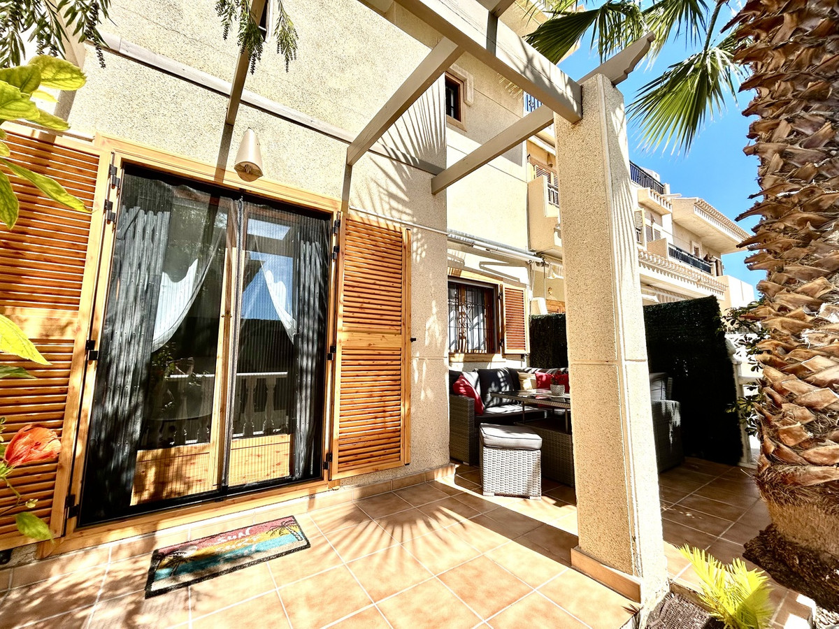 For sale - 2 Bedroom 2 Bathroom House - Townhouse in Orihuela - Playa Flamenca  - Alicante