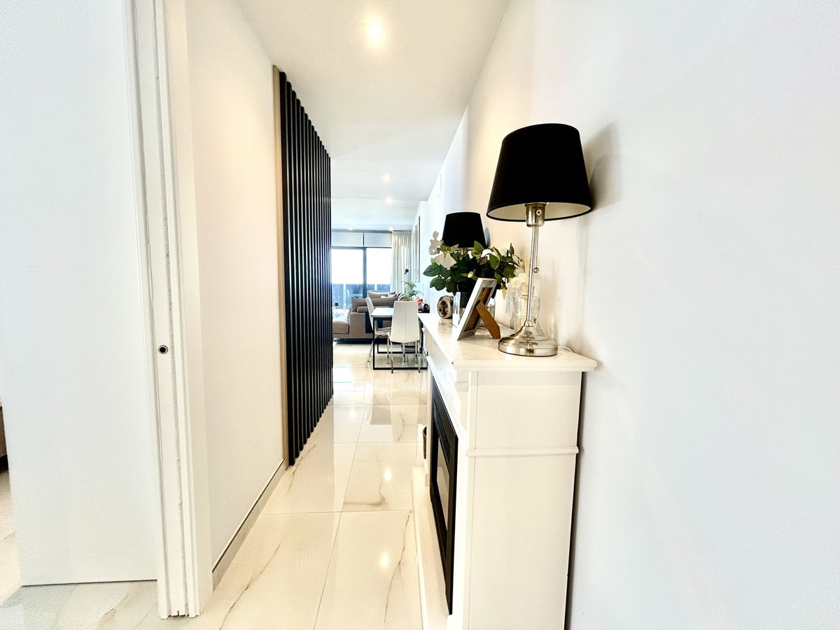 For sale - 3 Bedroom 2 Bathroom Apartment - Middle Floor Apartment in Orihuela - Playa Flamenca  - Alicante