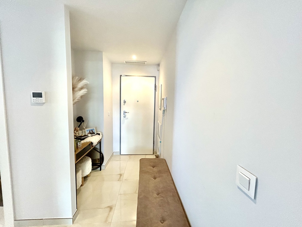 For sale - 3 Bedroom 2 Bathroom Apartment - Middle Floor Apartment in Orihuela - Playa Flamenca  - Alicante