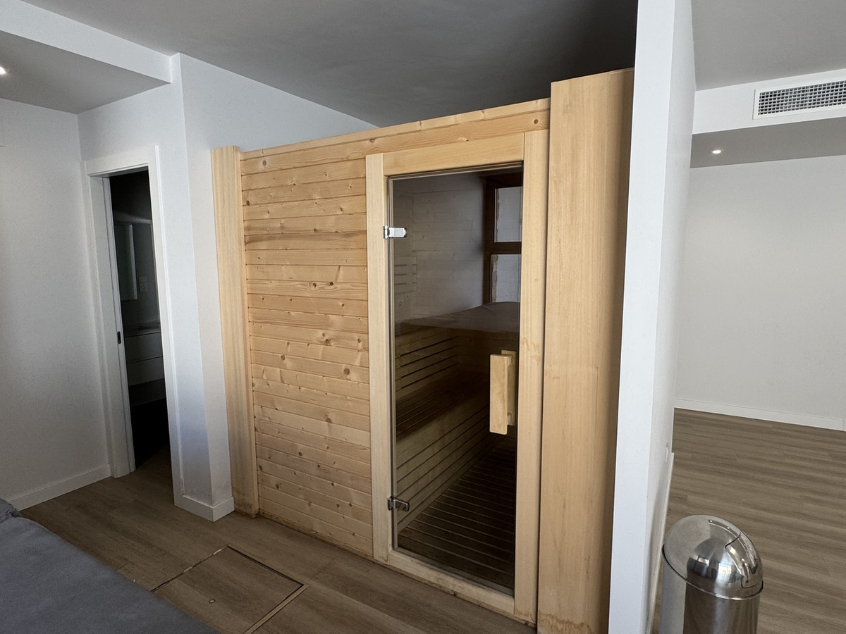 For sale - 3 Bedroom 2 Bathroom Apartment - Middle Floor Apartment in Orihuela - Playa Flamenca  - Alicante