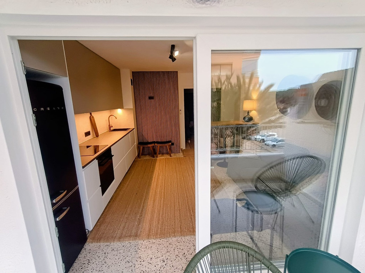 For sale - 2 Bedroom 1 Bathroom Apartment - Middle Floor Apartment in Guardamar del Segura - Guardamar del Segura Centro  - Alicante