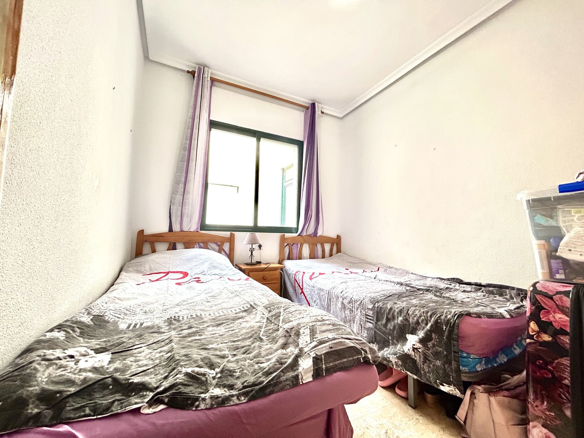 For sale - 2 Bedroom 1 Bathroom Apartment - Top Floor Apartment in Orihuela - Cabo Roig  - Alicante