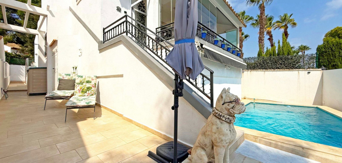 For sale - 2 Bedroom 3 Bathroom House - Detached Villa in Orihuela - Villamartin  - Alicante