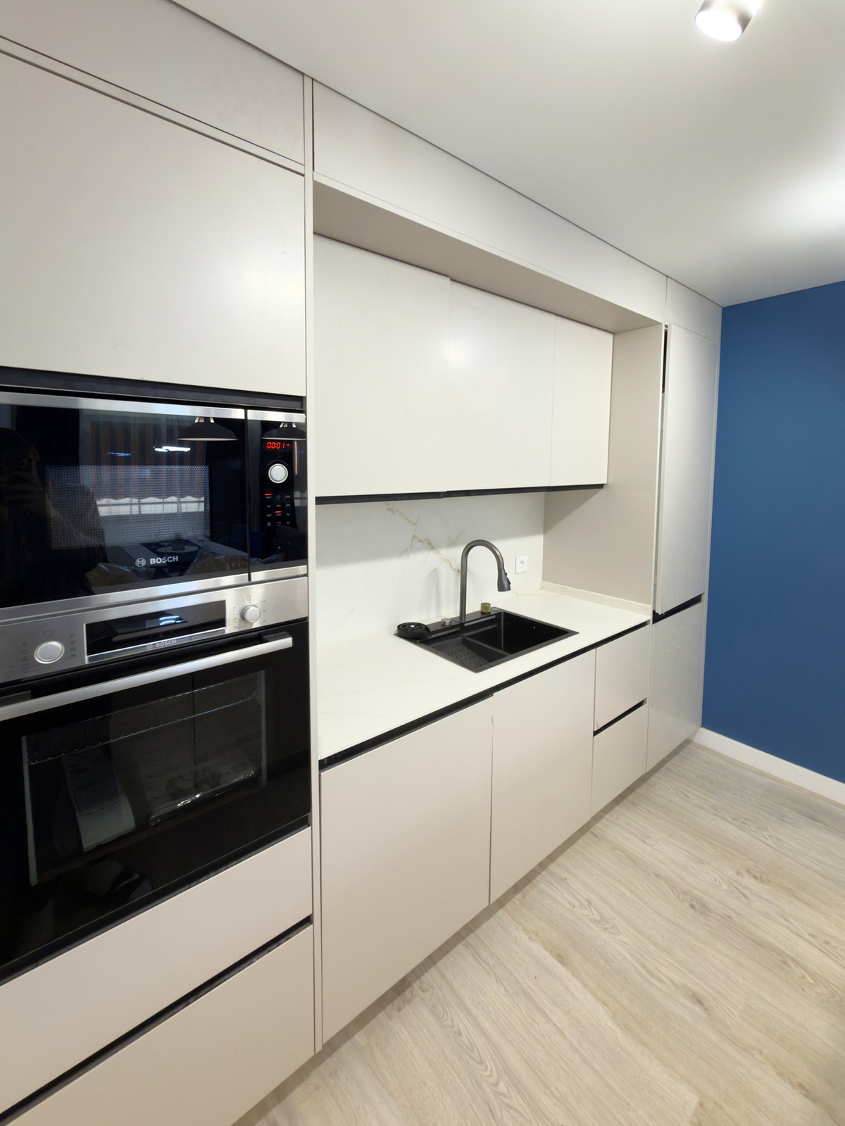 For sale - 2 Bedroom 2 Bathroom Apartment - Middle Floor Apartment in Torrevieja - Torrevieja Centro  - Alicante