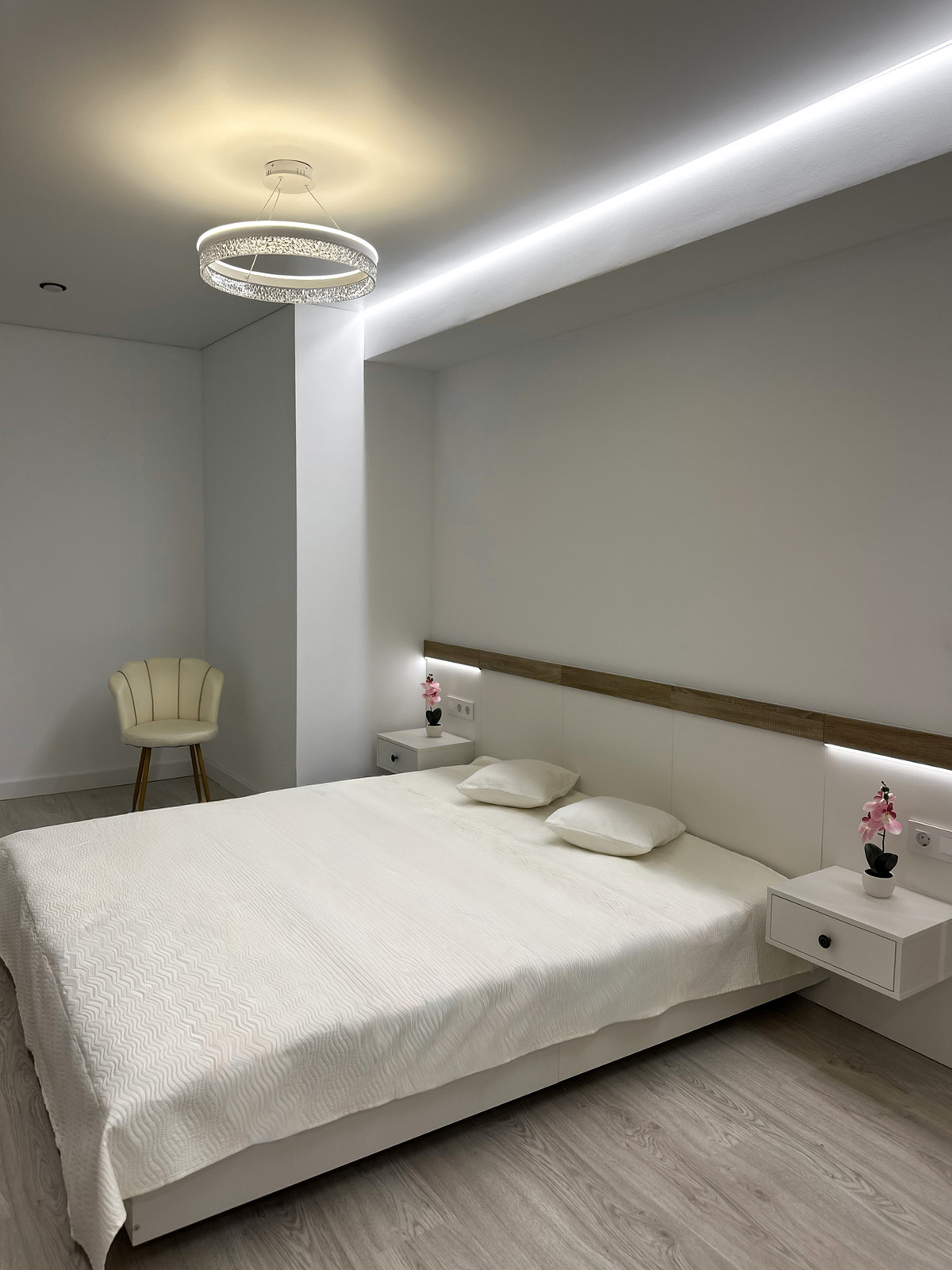 For sale - 2 Bedroom 2 Bathroom Apartment - Middle Floor Apartment in Torrevieja - Torrevieja Centro  - Alicante