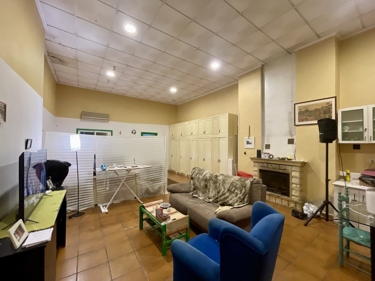 For sale - 1 Bedroom 1 Bathroom Apartment - Ground Floor Apartment in Torrevieja - Torrevieja Centro  - Alicante