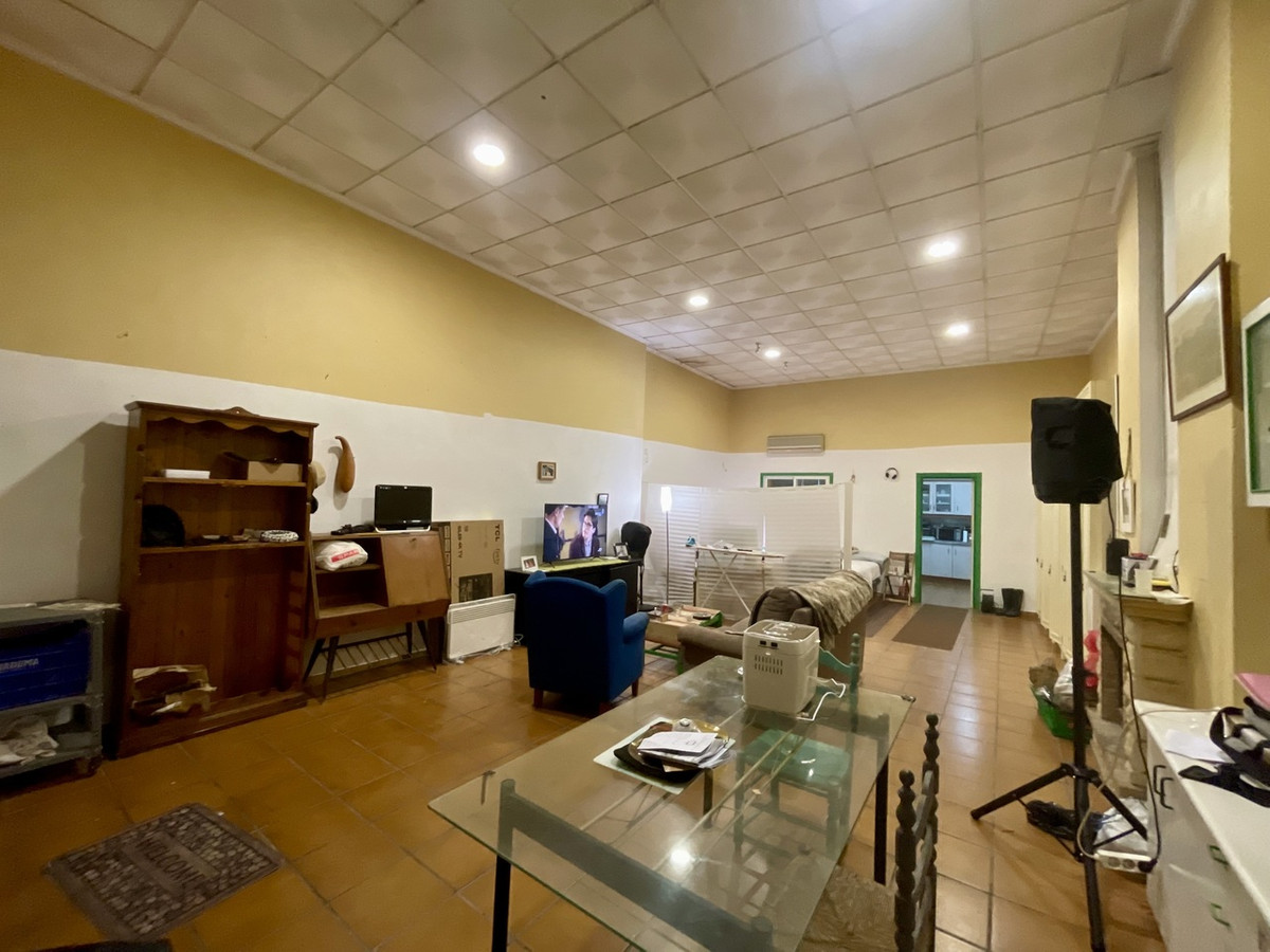 For sale - 1 Bedroom 1 Bathroom Apartment - Ground Floor Apartment in Torrevieja - Torrevieja Centro  - Alicante