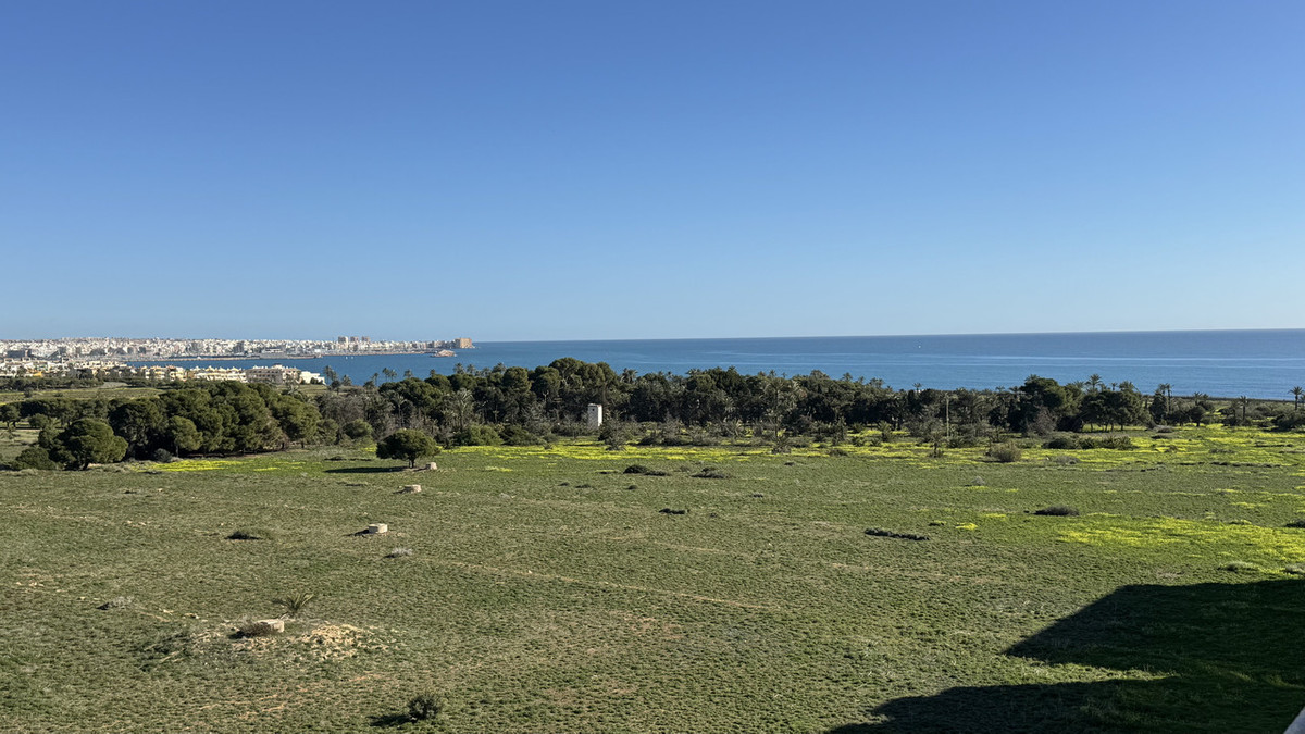 For sale - 2 Bedroom 1 Bathroom Apartment - Penthouse in Orihuela - Punta Prima  - Alicante