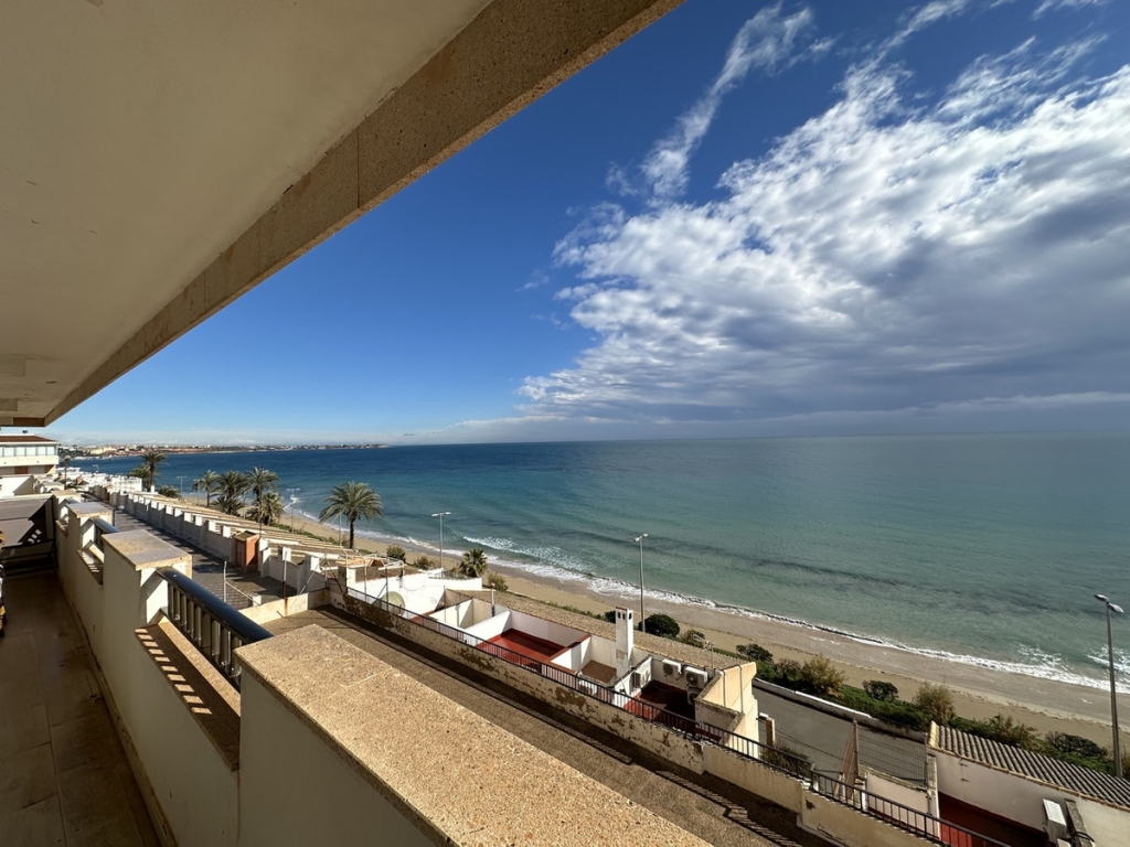 3 Bedroom 2 Bathroom Apartment - Middle Floor Apartment in Orihuela