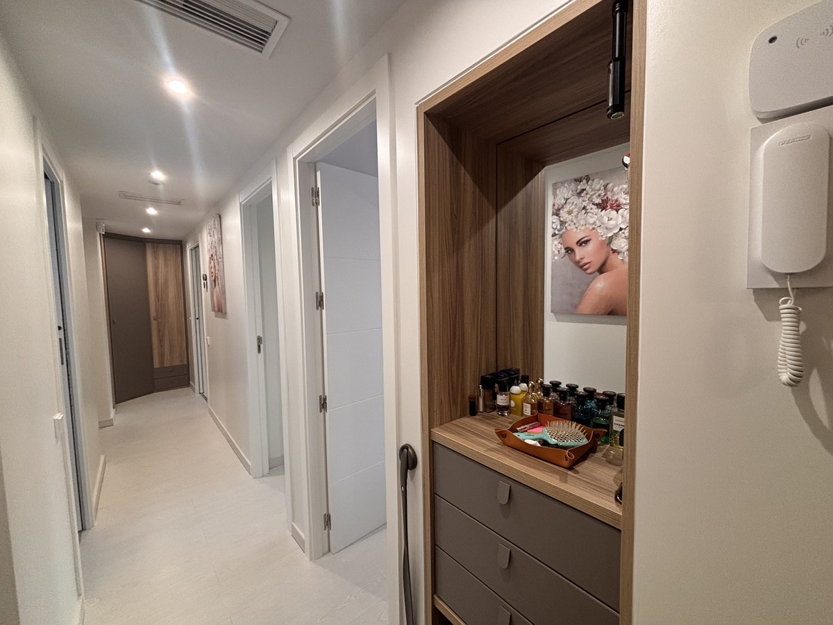 For sale - 2 Bedroom 1 Bathroom Apartment - Middle Floor Apartment in San Pedro del Pinatar - Lo Pagan  - Murcia