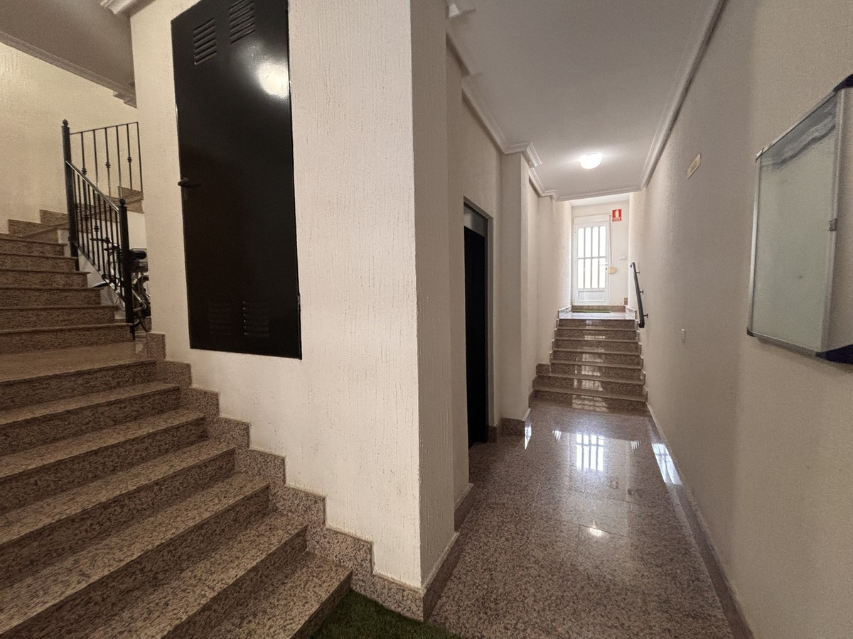 For sale - 2 Bedroom 1 Bathroom Apartment - Middle Floor Apartment in San Pedro del Pinatar - Lo Pagan  - Murcia