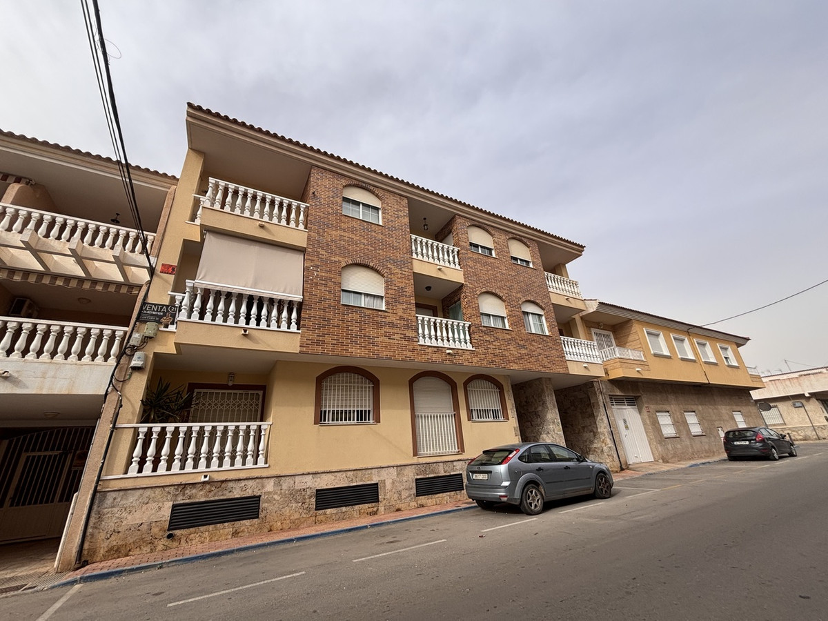 For sale - 2 Bedroom 1 Bathroom Apartment - Middle Floor Apartment in San Pedro del Pinatar - Lo Pagan  - Murcia