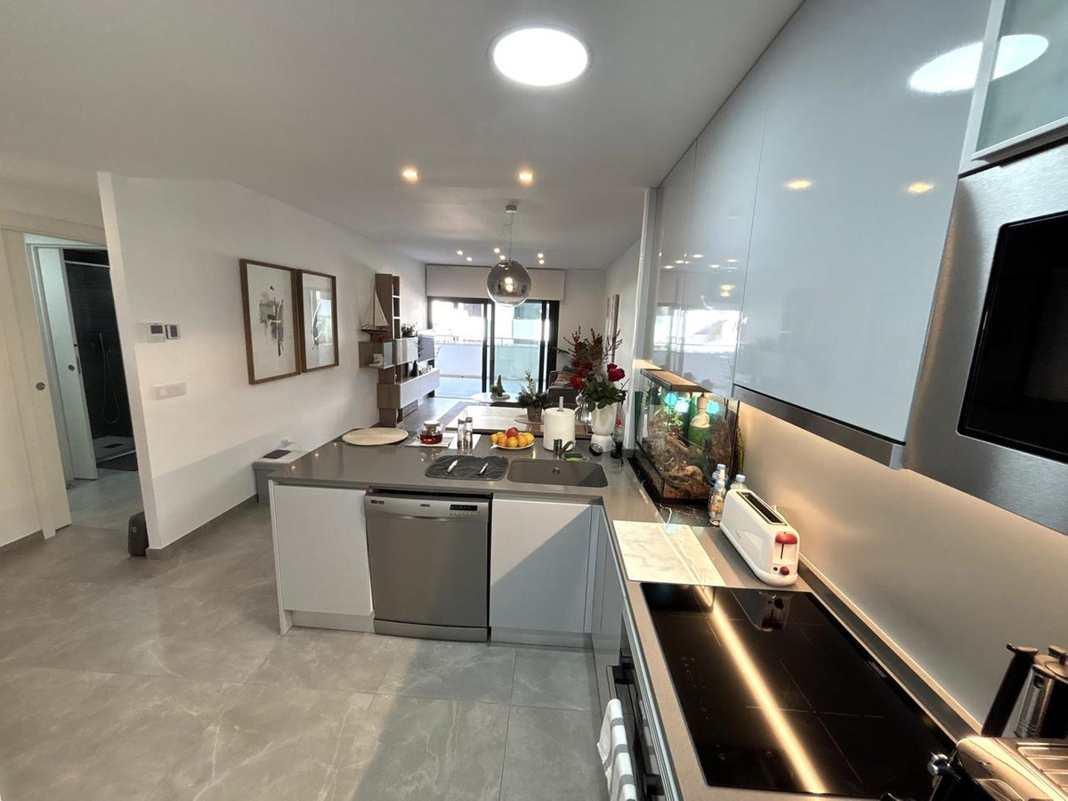 For sale - 2 Bedroom 1 Bathroom Apartment - Middle Floor Apartment in Orihuela - Playa Flamenca  - Alicante